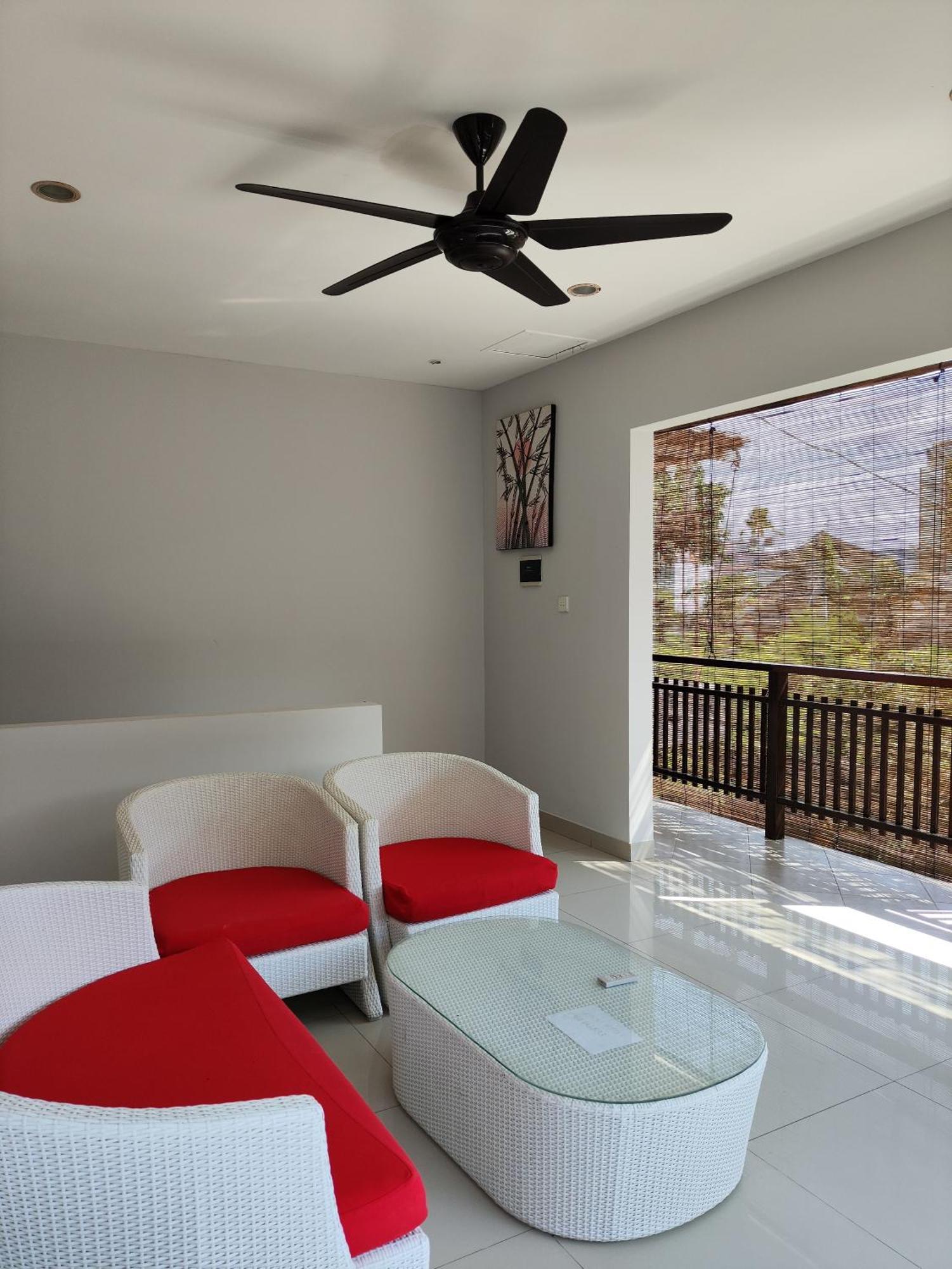 Villa Lovecho Canggu Esterno foto