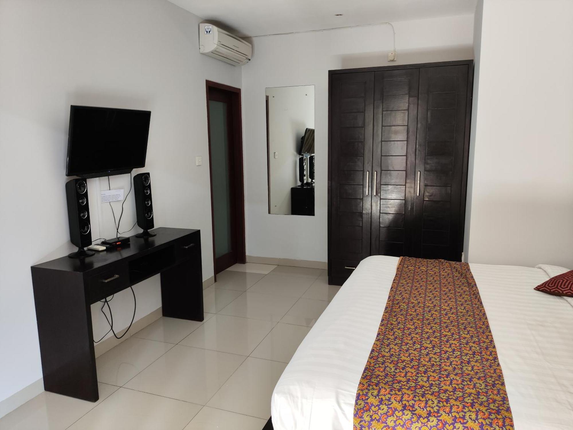 Villa Lovecho Canggu Esterno foto