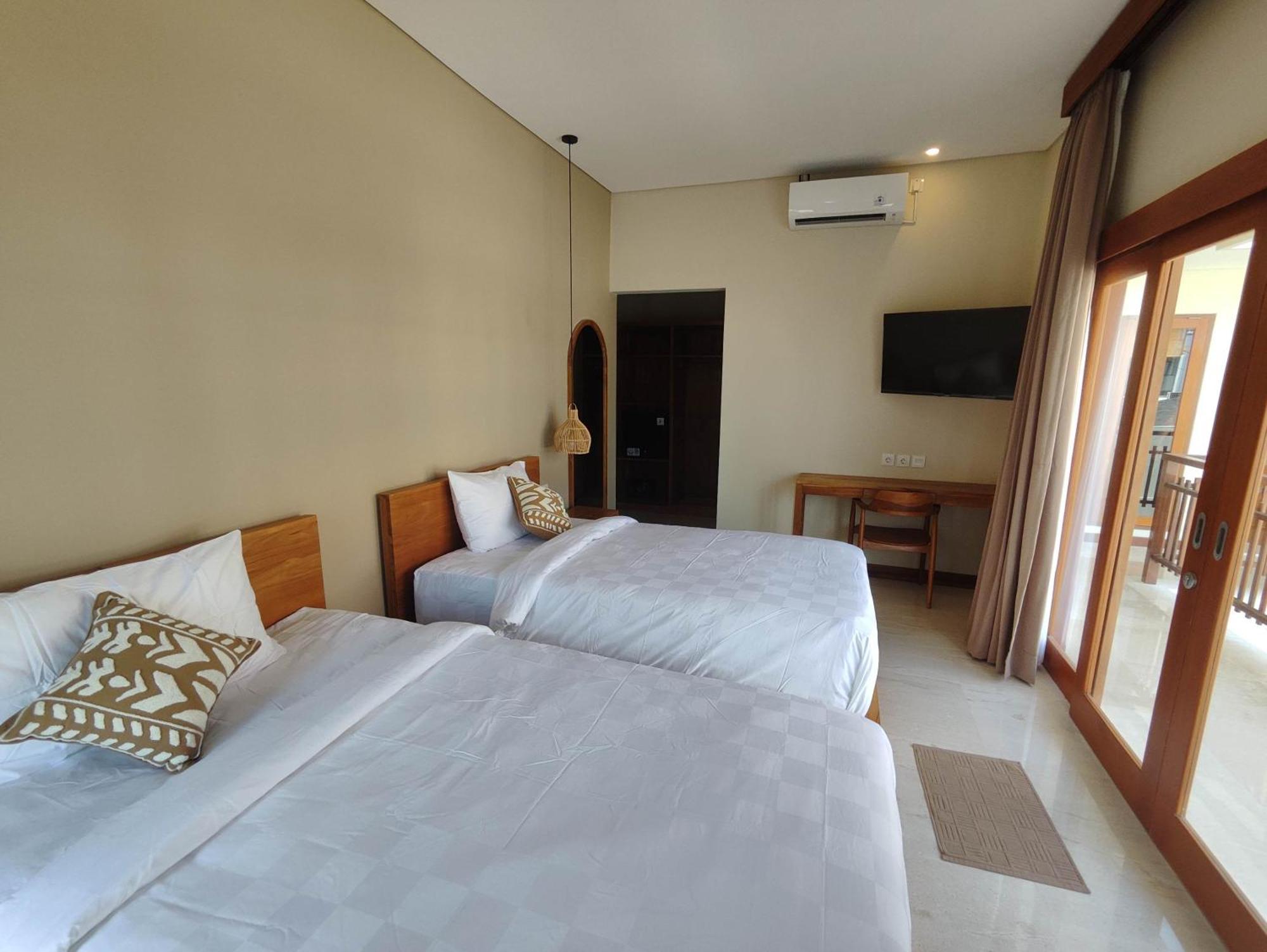 Villa Lovecho Canggu Esterno foto
