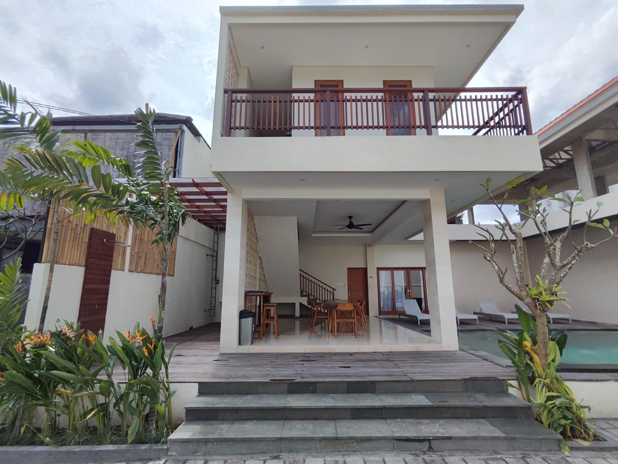 Villa Lovecho Canggu Esterno foto