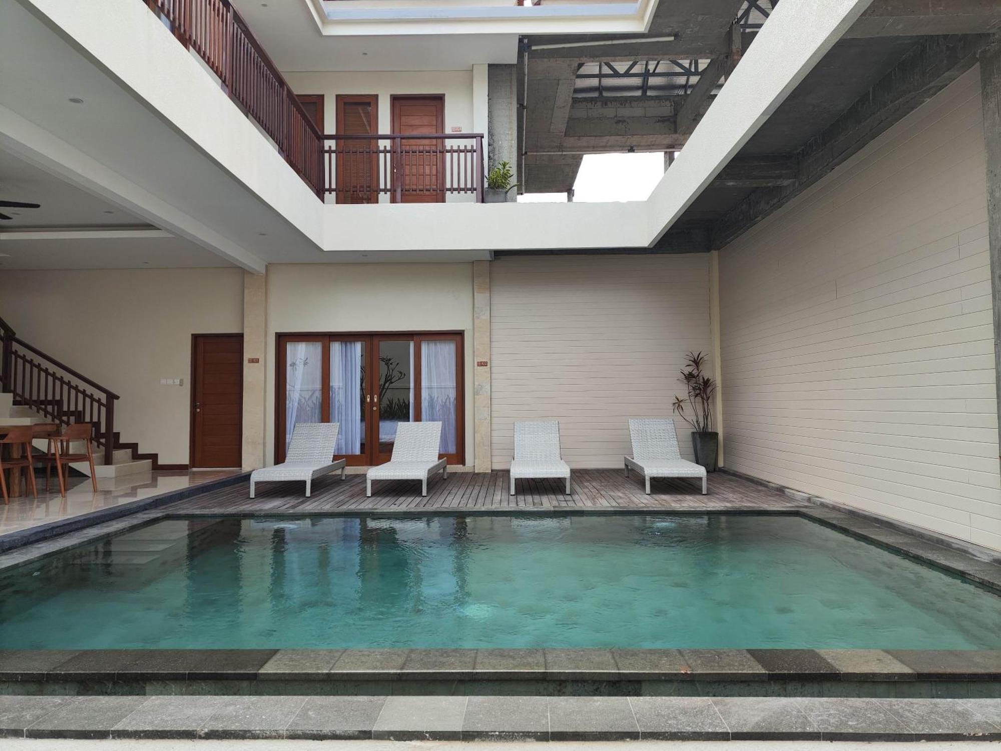 Villa Lovecho Canggu Esterno foto