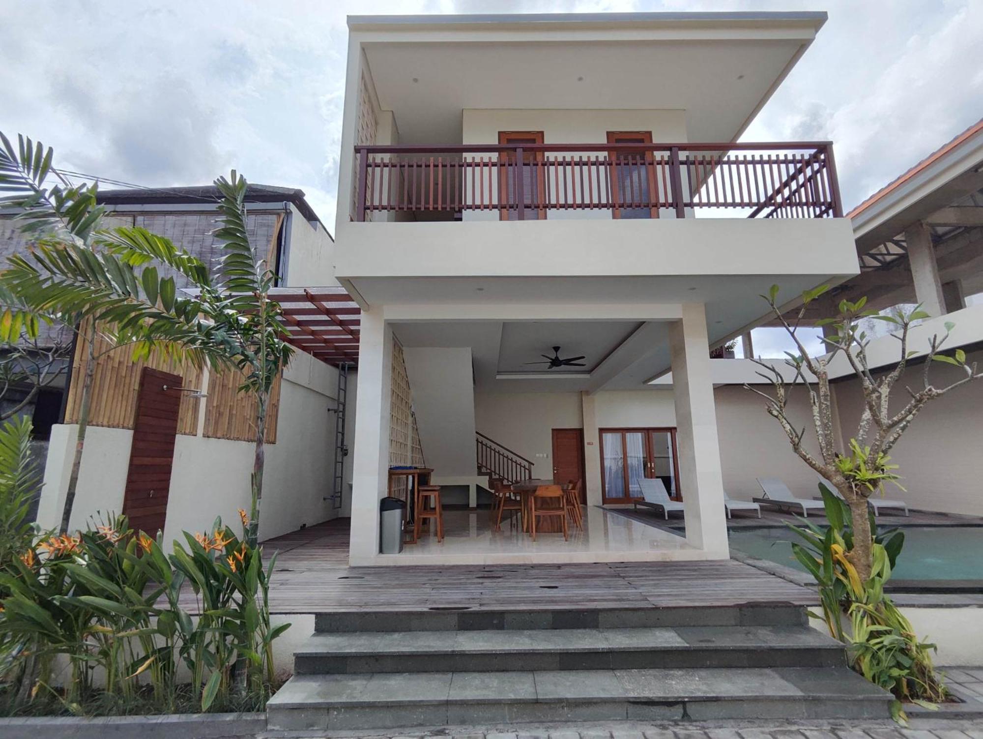 Villa Lovecho Canggu Esterno foto