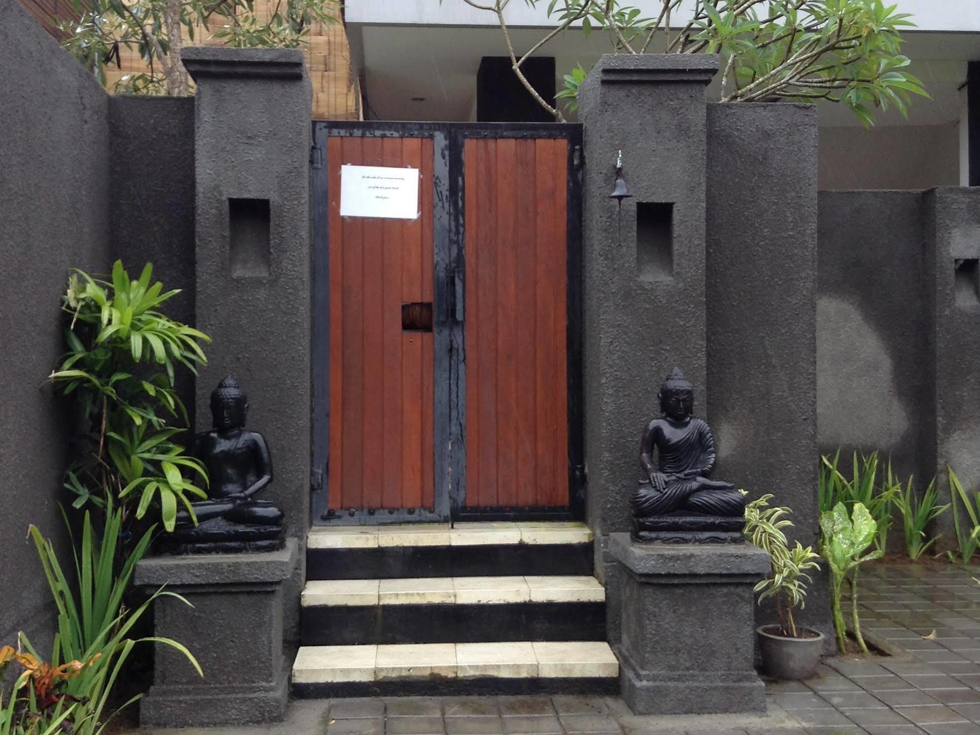 Villa Lovecho Canggu Esterno foto